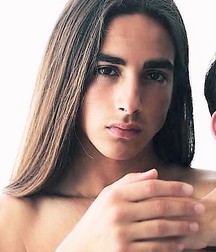 straight moptops shirtless boys 5e4acd761d036.jpg