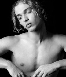 straight moptops shirtless boys 5e4acd876d94d.jpg