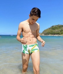 getting wet gay boys shirtless twinks 5e528b5fd7c4a.jpg