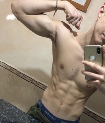 shirtless straight posers 5e568e8db6a9c.jpg