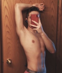 shirtless selfies gay twinks 5e666f2498d3e.jpg