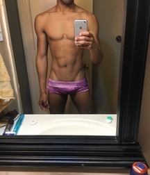 shirtless selfies gay twinks 5e666f29a2c26.jpg