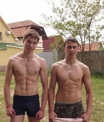 shirtless straight bros porn 5e6ce48e44de1.jpg