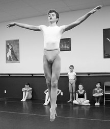 ballet bulgers 5e72390fafa21.jpg