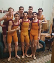 ballet bulgers 5e723912ee866.jpg