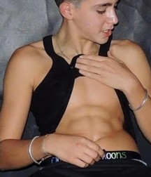 shirtlifters 5e723a48d3fc7.jpg