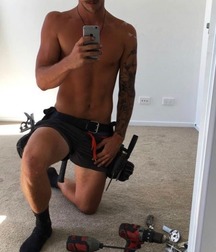 shirtless cap boys 5e7c8d6a7c385.jpg