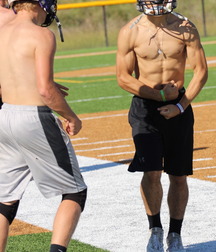 shirtless jocks 5e8533d8a7dd0.jpg