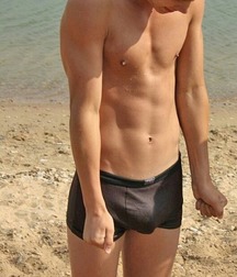 sandy twinks 5e85353ee5467.jpg