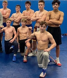 shirtless bros 5e89bfcbbee94.jpg