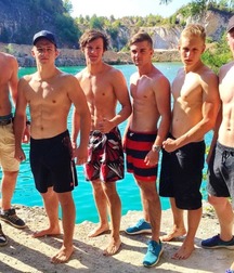 shirtless bros 5e89bfd51dc3d.jpg