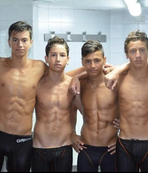 shirtless bros 5e89bfda217f4.jpg