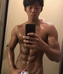 smartphone selfies 5e8de5b91a52a.jpg