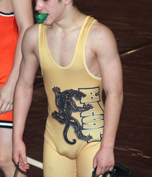 mellow yellow fellows straight boys 5ea80f4d2399b.jpg