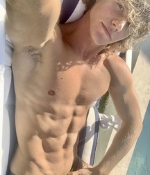 weekend pics gay boys porn 