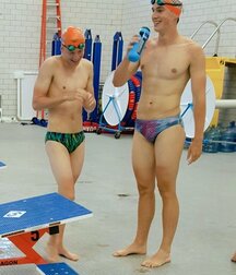 swimmers bodies boys porn 5ebc62941ea9e.jpg