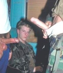 naked with friends 5ec1cbb0b8286.jpg