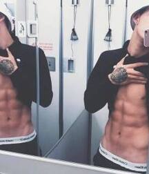 show those six-packs 5ec1cc6a2c2a4.jpg