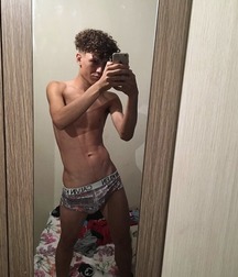 straight selfies boys porn 5ec94b93c4298.jpg