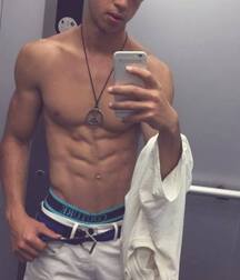 straight selfies boys porn 5ec94b9c1e813.jpg