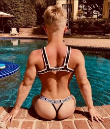 unique styling twinks 5ec950ba5e765.jpg