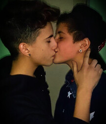 affectionate twinks boys gay love 5ecffeac60159.jpg