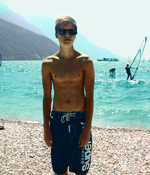 aqua twinks porn boys 5ed13749e09c3.jpg