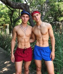 doubles twink shirtless boys 5ed7d5c223915.jpg