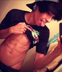 pretty boy toys gay porn 5edf891b13dde.jpg
