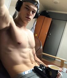sweet abs gay twink porn 5ee26a3318e16.jpg