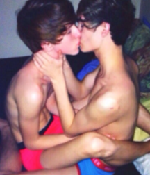 twinks porn in love boys porn 5ee3923fd76d5.png