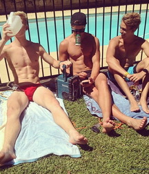 shirtless teens twink sexy 5ee907e778b40.jpg