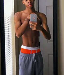 shirtless twinks boys porn 5ef387325991b.jpg