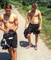 bare chested boys porn 5efcd9a1800fb.jpg