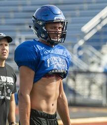 football crop tops twinks porn 5eff55e485453.jpg
