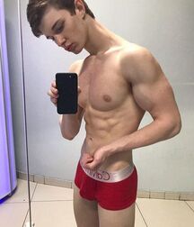 twinks porn in red 5f09abd4bc229.jpg