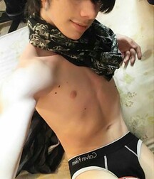 barely covered - shirtless gay tube
