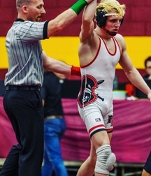 wrestlers winning bulges sports twinks 5f15c6f632f0b.jpg