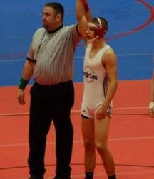 wrestlers winning bulges sports twinks 5f15c6f6e63aa.jpg