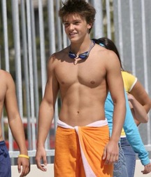 twinks in orange boys porn 5f217168170d9.jpg