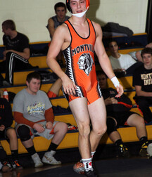twinks in orange boys porn 5f21716b38602.jpg