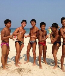 beachy boys twink porn 5f2acf818dc15.jpg