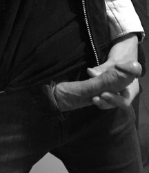 gays tube in grayscale boys porn 5f33e31ce3ffa.jpg