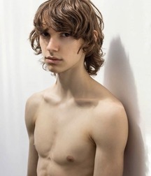 sweet longhaired boys gay tube 5f3c6301058aa.jpg