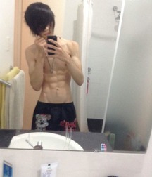 Picture my pecs gay tube 5f4f8967f3384.jpg