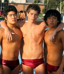 seeing red twinks gay tube shirtless 5f4f89eb1a6d2.jpg