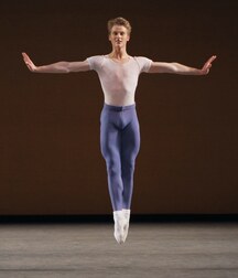 ballet boys bulges gay tube guys 5f5693faa6026.jpg