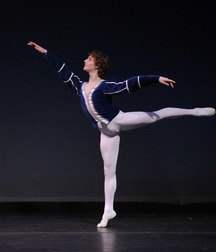 ballet boys bulges gay tube guys 5f569400287cc.jpg