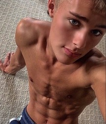 bare -chested boys gay tube porn selfies 5f5a2e28c6871.jpg