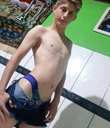 bare -chested boys gay tube porn selfies 5f5a2e2c59c18.jpg